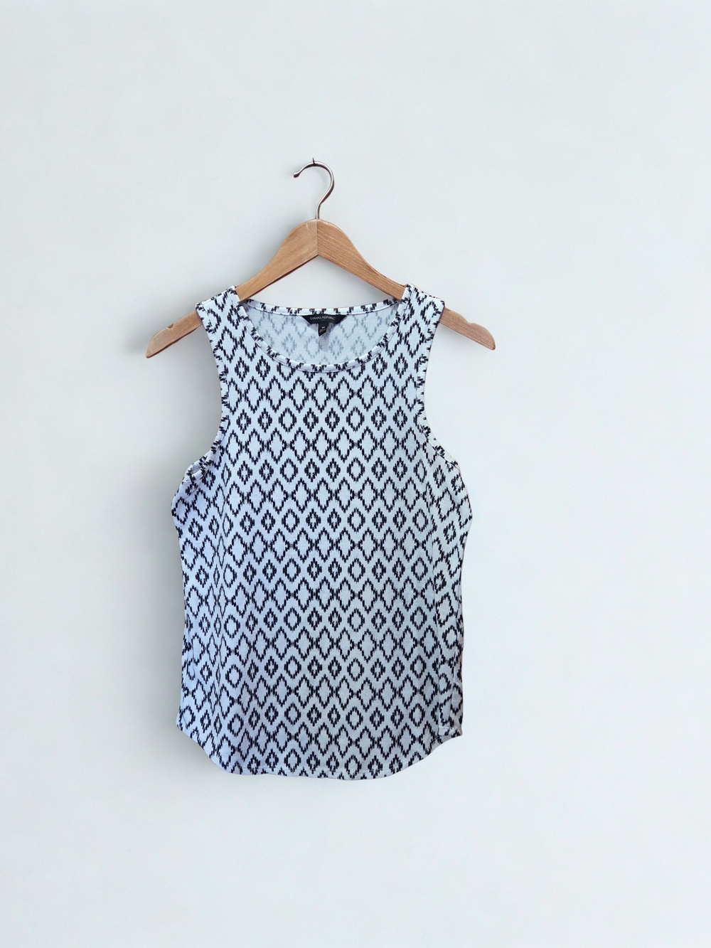 Banana Republic Black & White Diamond-Print Sleeveless Tank